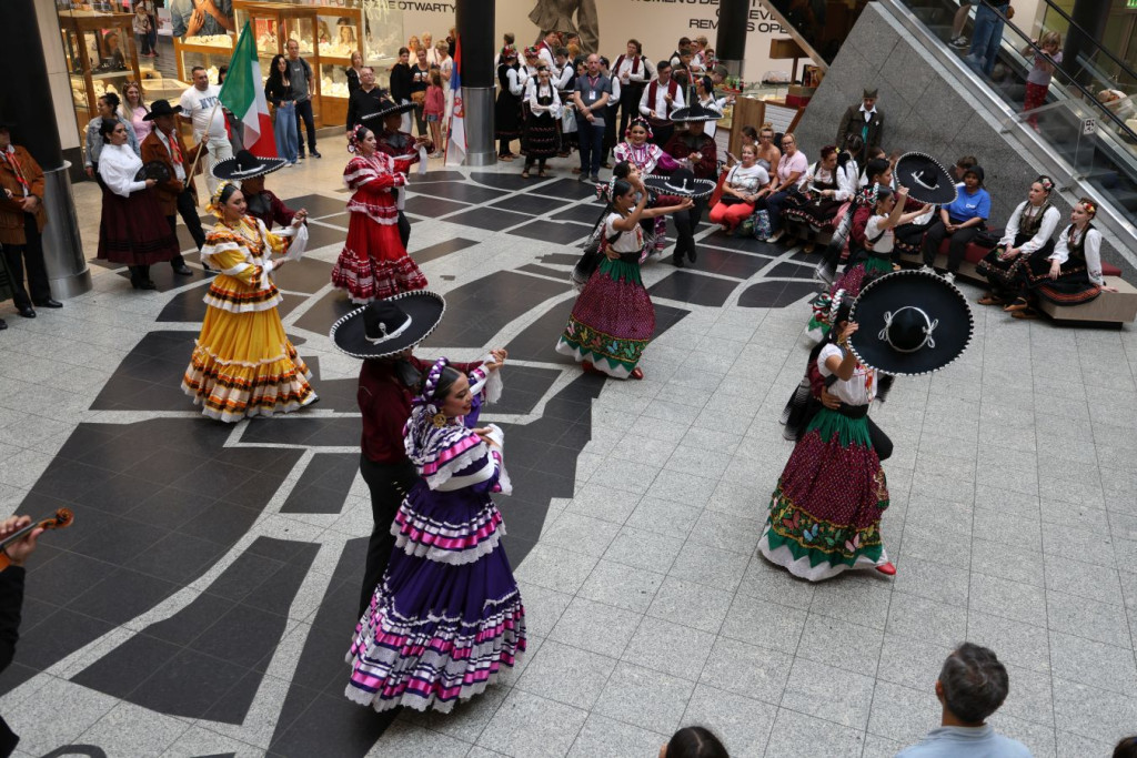 "Festiwal Folkloru Galeria Krakowska 2026"