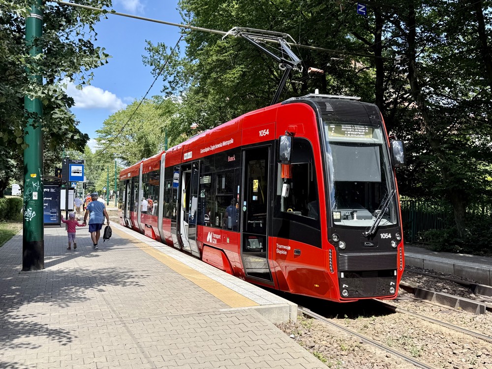Na zdjęciu tramwaj linii nr 7