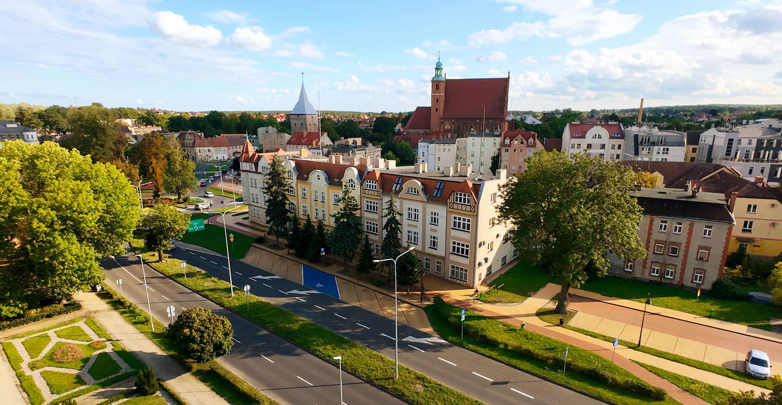 Baner: starostwo z drona