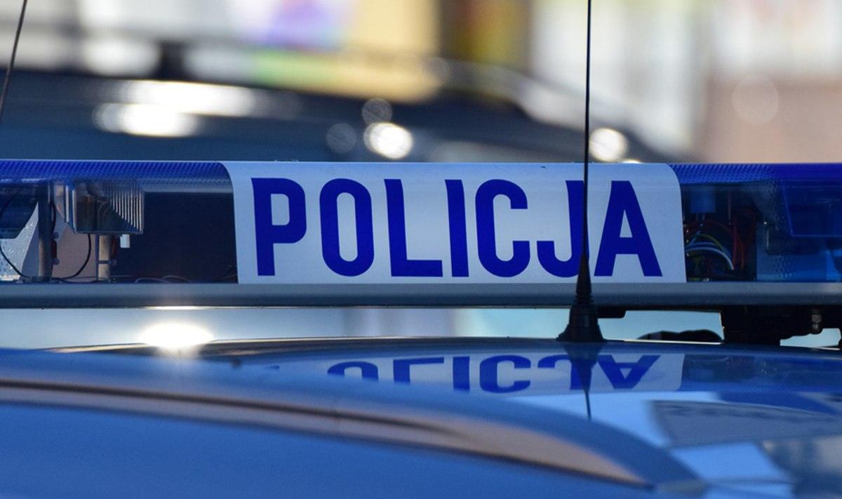 Przyjechał po 35 tysięcy. Zamiast pieniędzy czekały na niego kajdanki