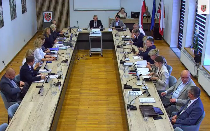 Radni głosowali przeciw własnemu wnioskowi
