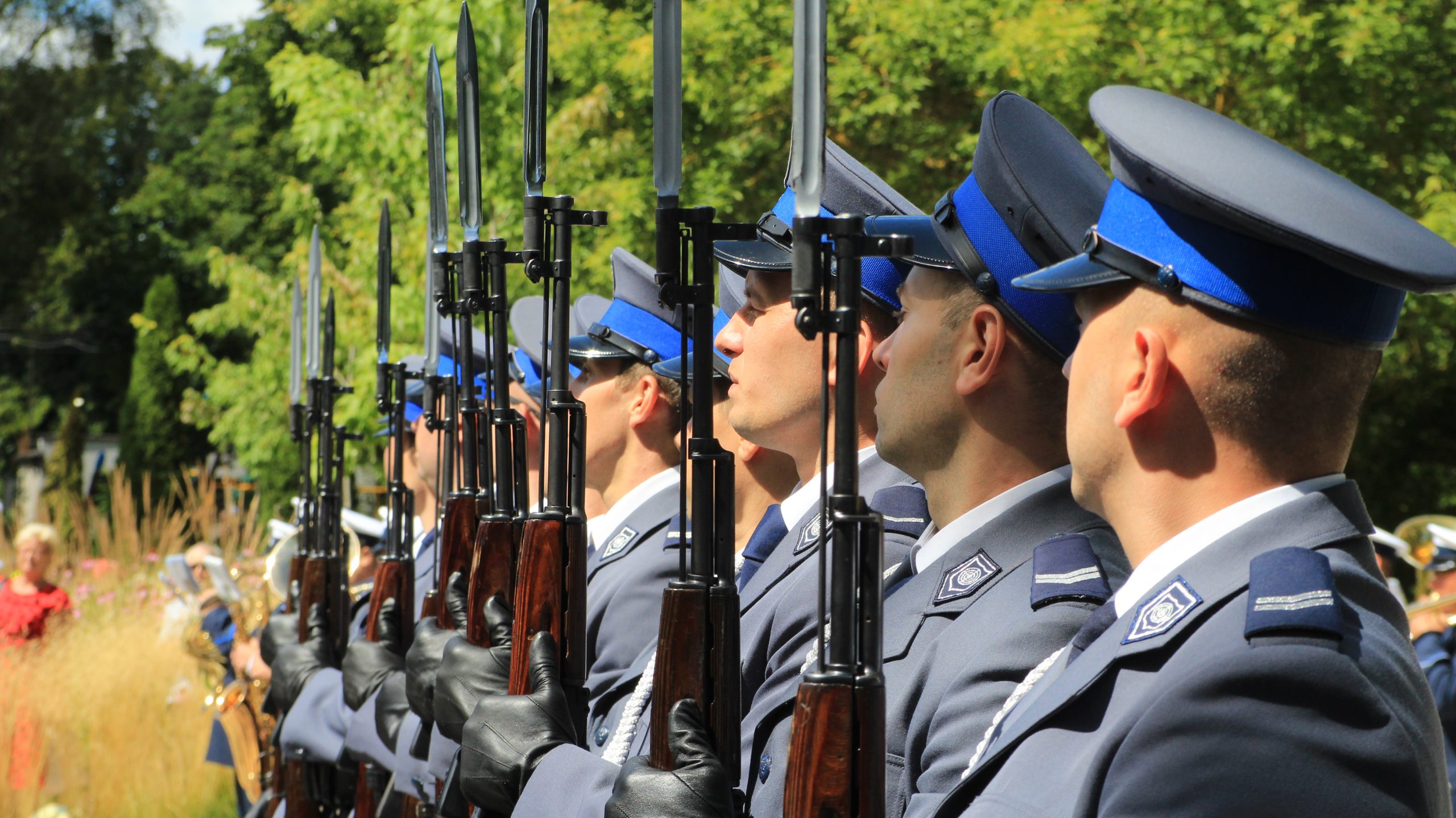 Read article: Mniej wakatów i coraz większe zainteresowanie służbą
