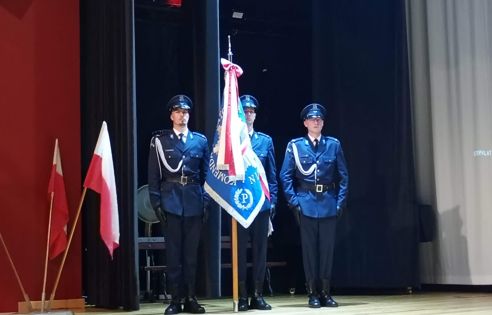 Read article: Nisko: Podziękowania i awanse dla niżańskich policjantów – za nami Powiatowe Święto Policji