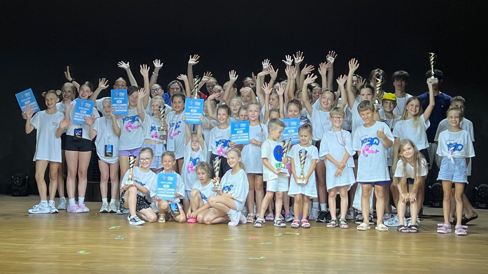 Read article: Radość z podwójnym Grand Prix