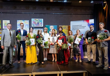Wręczenie stypendiów artystycznych, fot. fot. Tomasz Czachorowski/eventphoto.com.pl dla UMWKP