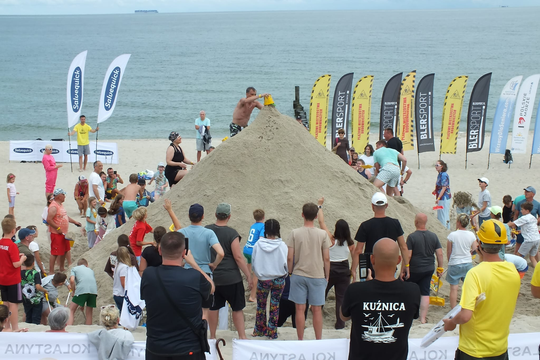 Rekord ma 307 centymetrów. Niebawem mistrzostwa przeniosą się na plaże powiatu puckiego