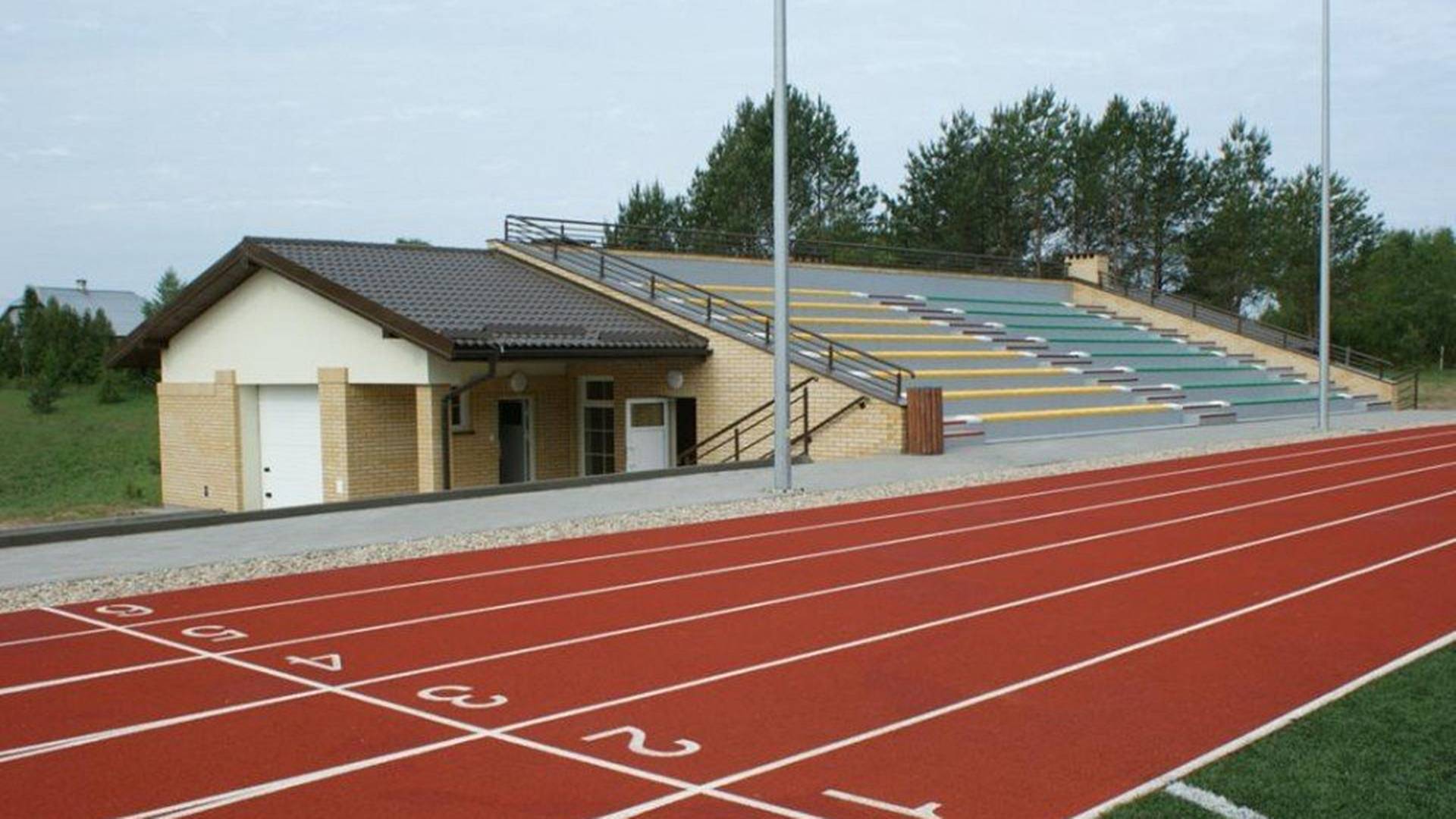 Remont stadionu i magazyn obrony cywilnej w jednym miejscu