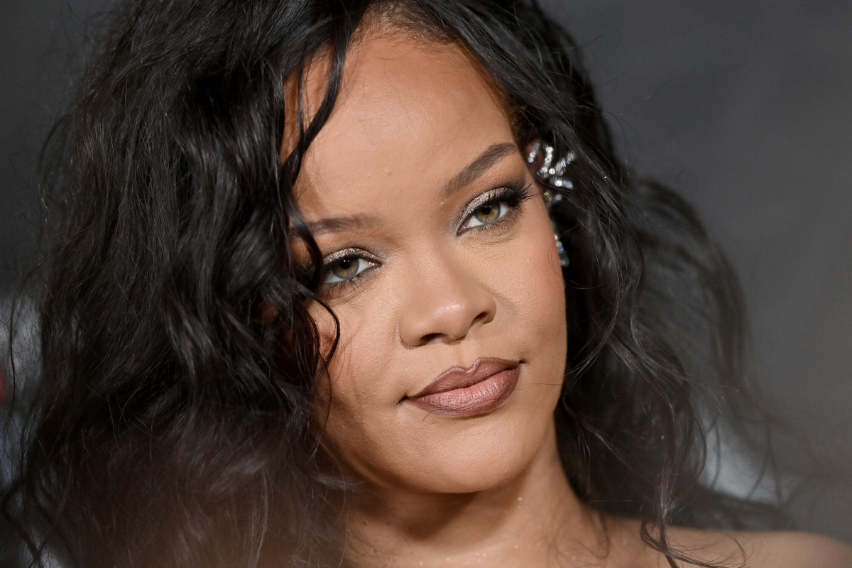 Rihanna niespodziewanie wróciła na scenę i porwała tysiące fanów. „Tęskniłam za tym!”