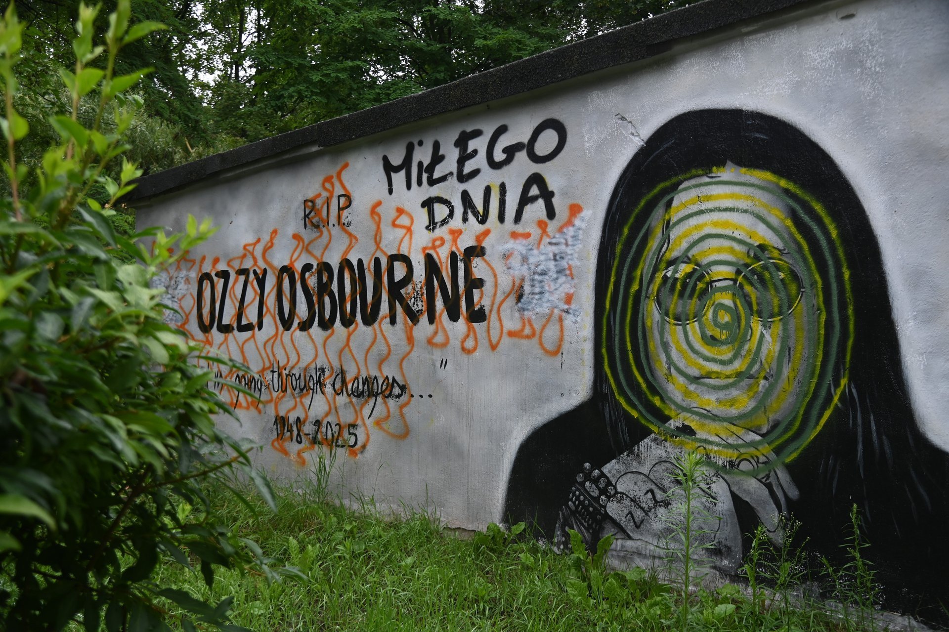 Rok bez Ozzy'ego Osbourne'a. Mural Księcia Ciemności na Jelonkach został zniszczony