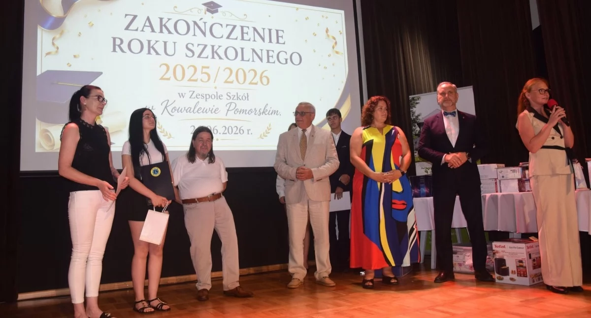 Rok szkolny to już historia, uczniowie na wakacjach