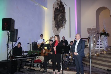 Ropczyce – (24.12.2018 r) – Koncert Kolęd i Pastorałek w wykonaniu Zespołu „Xmas project”