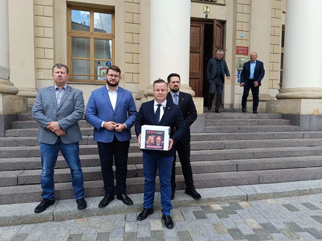 Ruch Narodowy zakończył akcję „Stop Imigrantom w Lublinie”. Organizatorzy mówią o 20 tys. podpisów