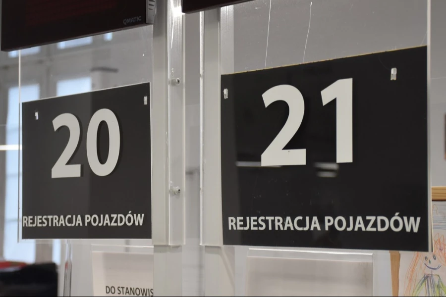 Ruszają wakacyjne dłuższe dyżury Referatu Rejestracji Pojazdów
