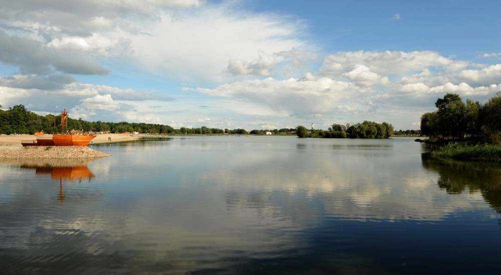 Sanepid pozwolił. Ostrowianie mogą pływać