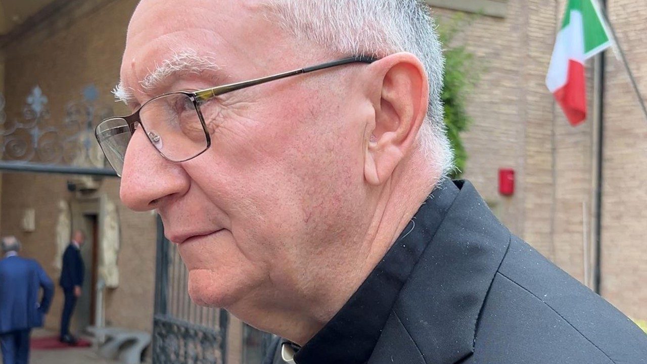 Sekretarz stanu Stolicy Apostolskiej apeluje o powrót do negocjacji