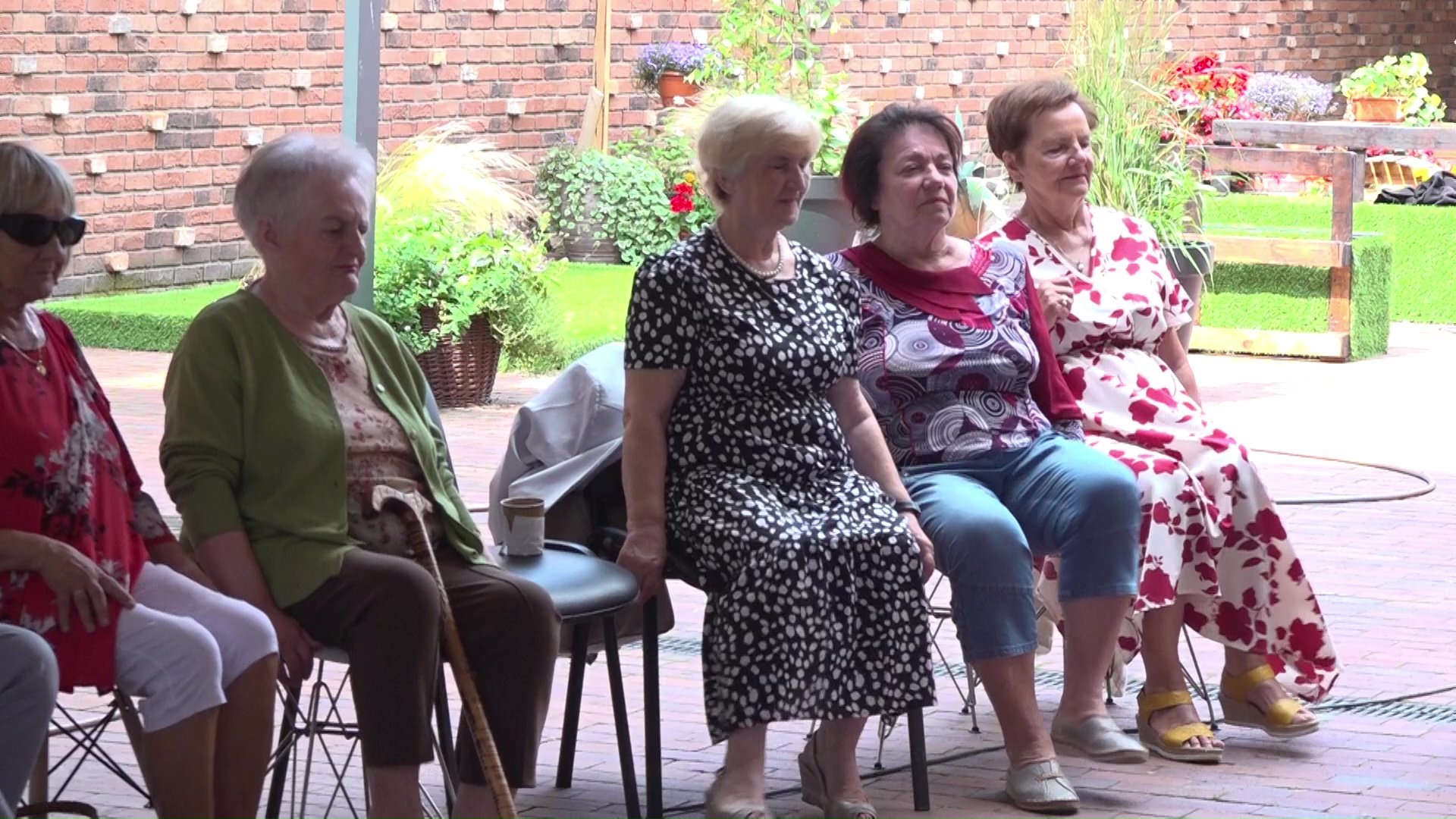 Seniorzy ćwiczyli pamięć i koncentrację w Śródmieście Cafe