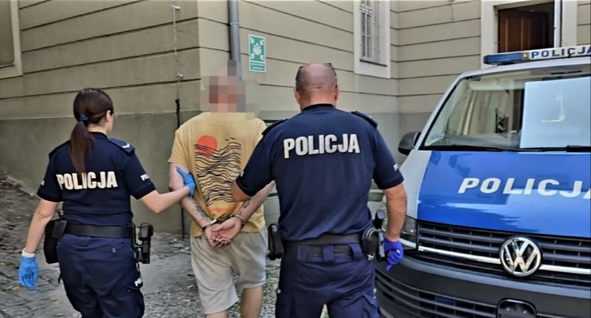 Seria brutalnych napaści wstrząsnęła miast…