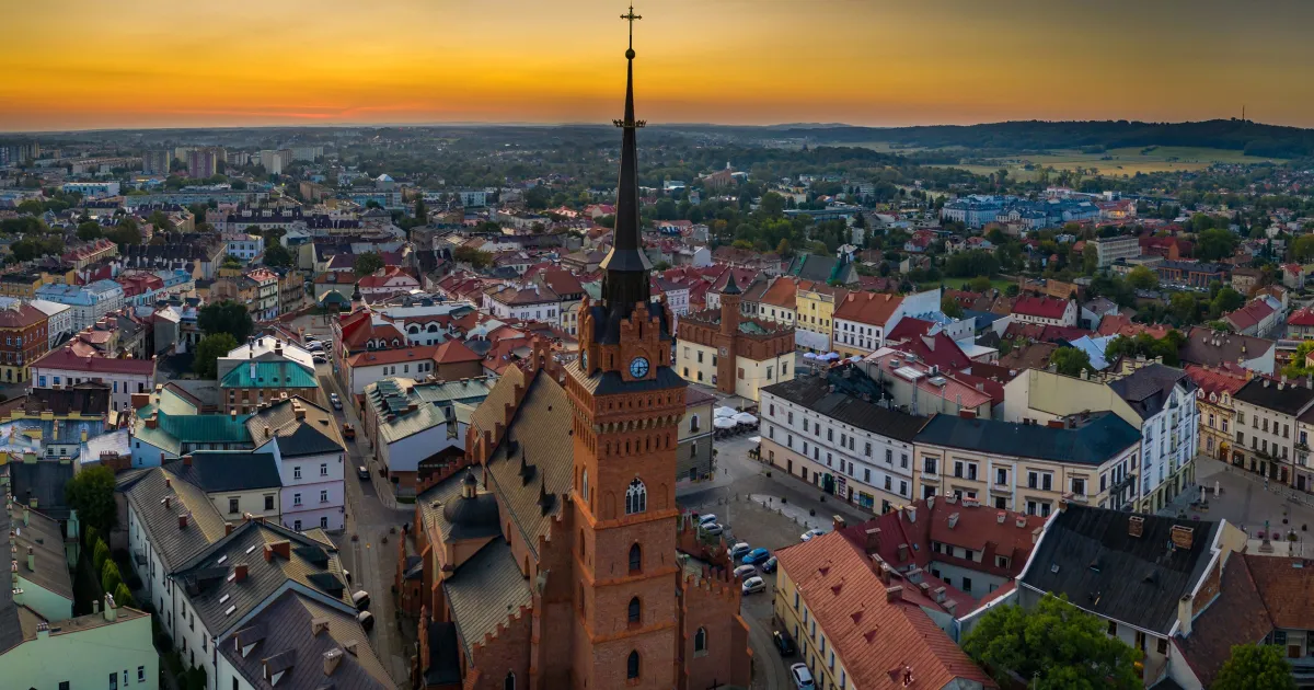 Siedem milionów złotych na stole. Tarnowscy radni osiedlowi dzielą w głowie obiecaną gotówkę