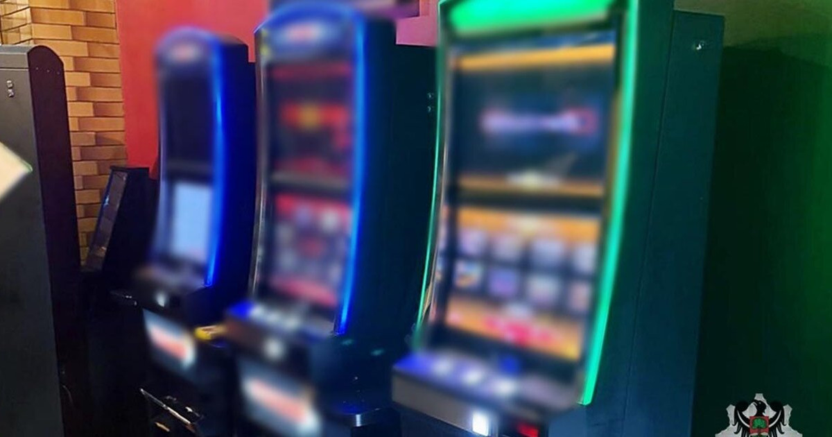 Siedem zabezpieczonych automatów, ponad 10 tysięcy złotych w gotówce i sześć zatrzymanych osób – to ...