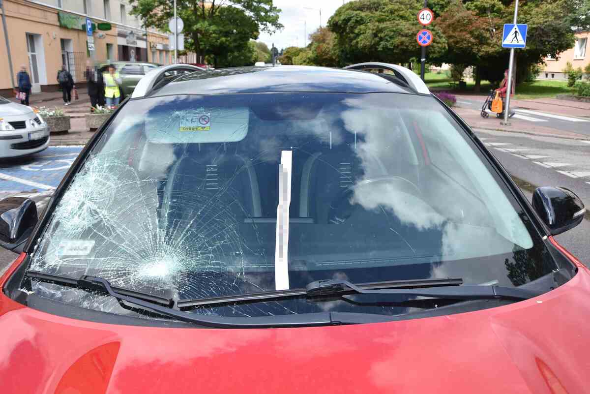 Śmiertelne potrącenie na przejściu w Świdniku. Policja szuka świadków i nagrań