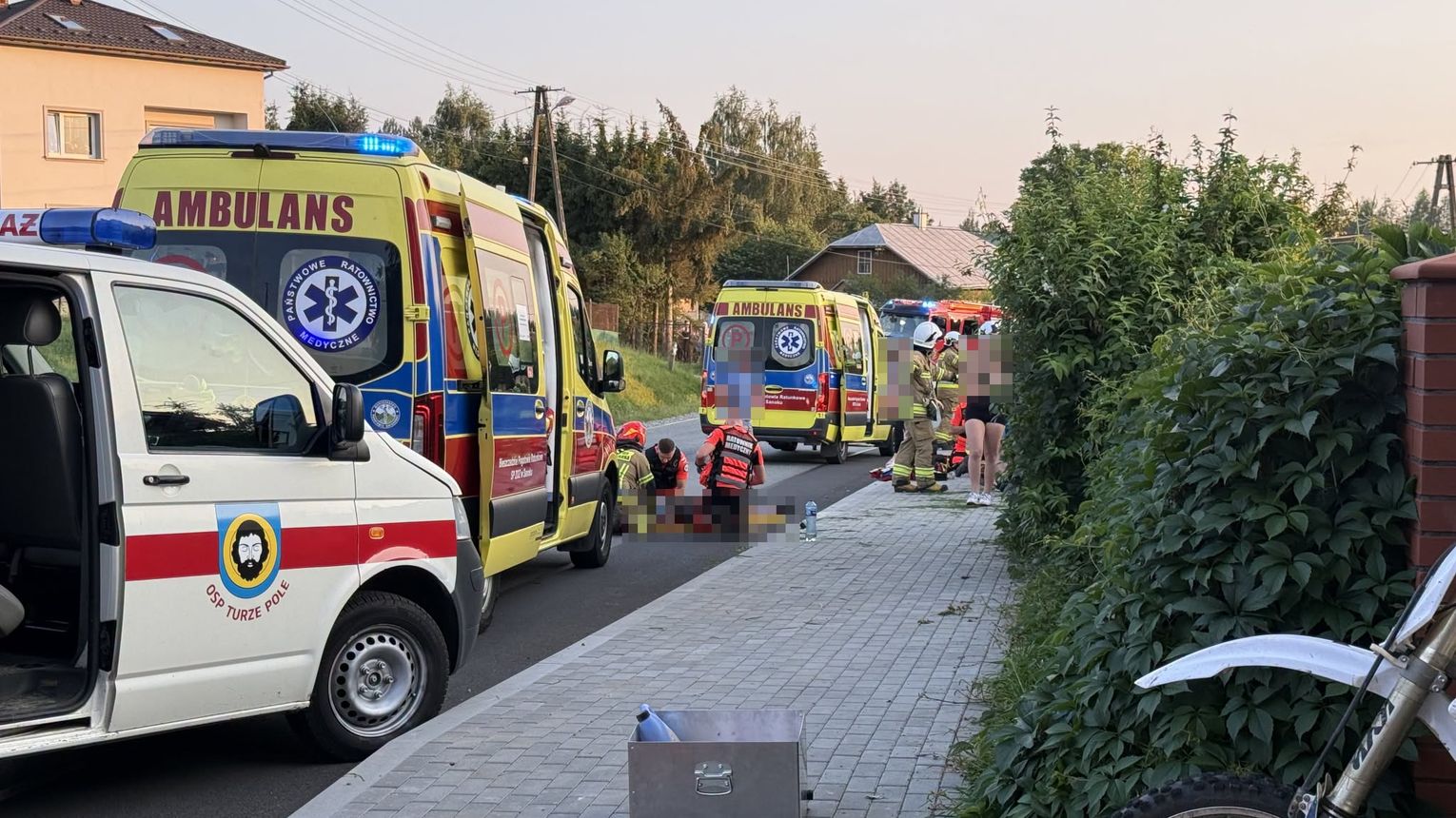 Śmiertelny wypadek motocyklisty w Turzym Polu. Drugi mężczyzna ciężko ranny