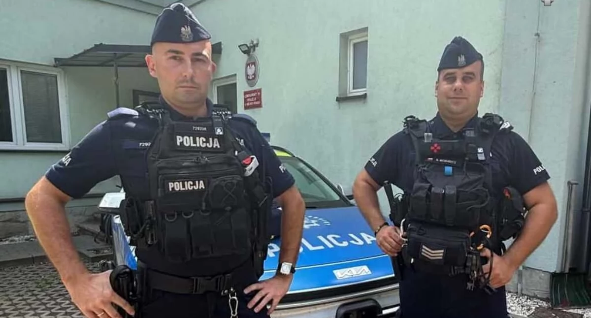 Spokojna rozmowa i szybka reakcja policjantów uratowały życie w Bielsku-Białej