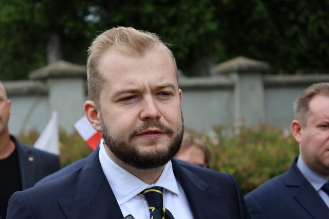 Spór o pamięć Wołynia i partnerstwo ze Lwowem. PiS żąda reakcji prezydenta Lublina
