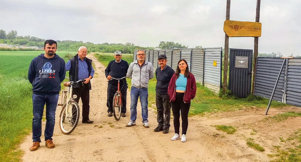 Spór o strzelnicę w Kochowie. Konflikt między częścią mieszkańców a inwestorem