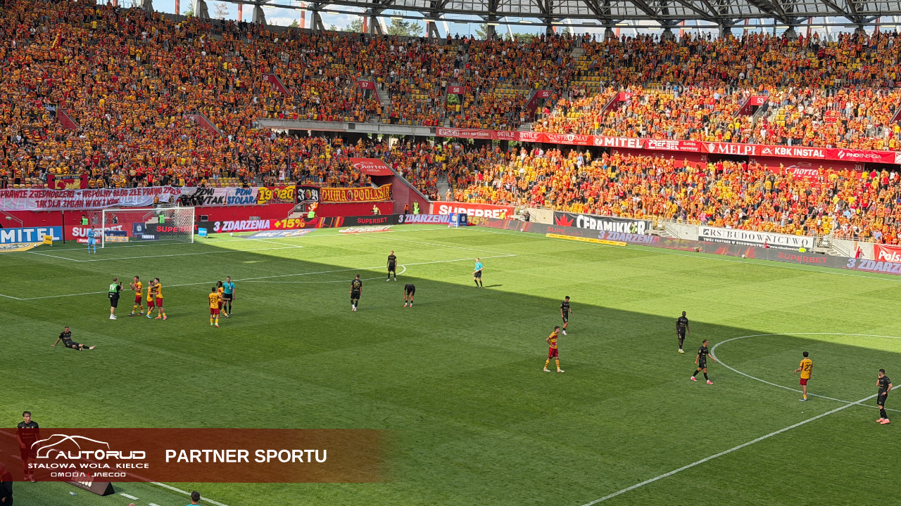 SPORT Gorzki (fal)start sezonu. Korona przegrała z Jagiellonią w Białymstoku