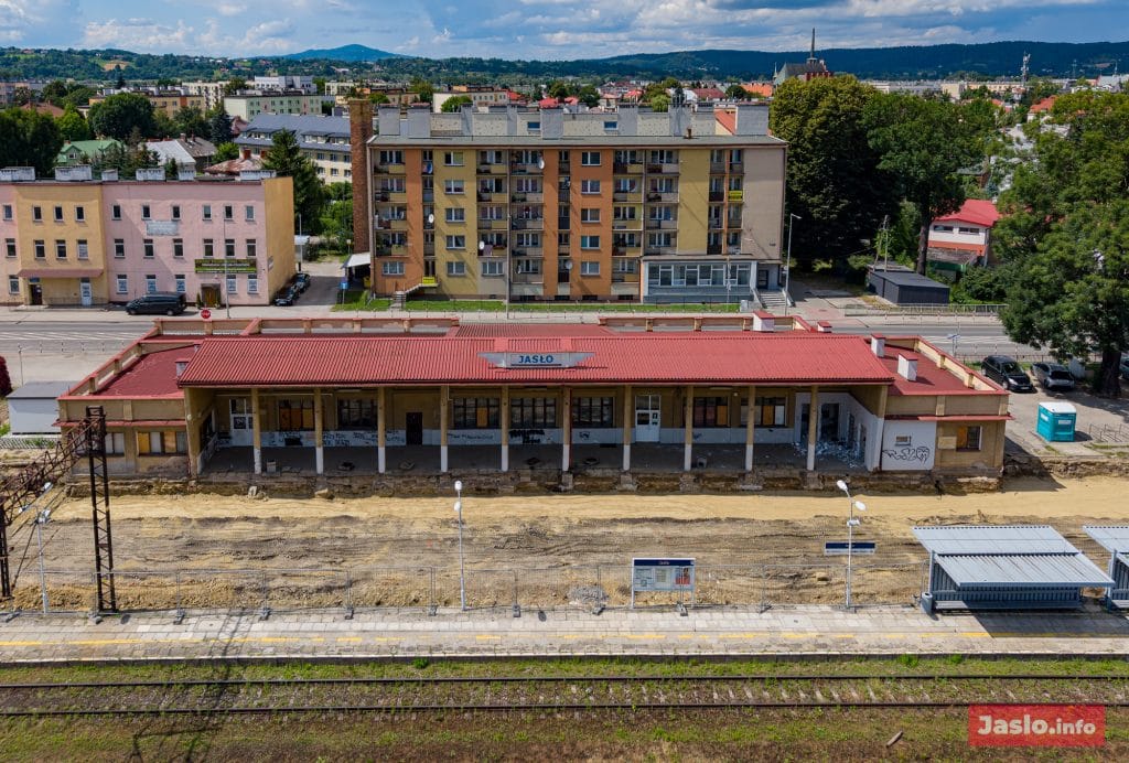 Stary dworzec w Jaśle przechodzi do historii. Wybrano firmę, która zburzy obiekt
