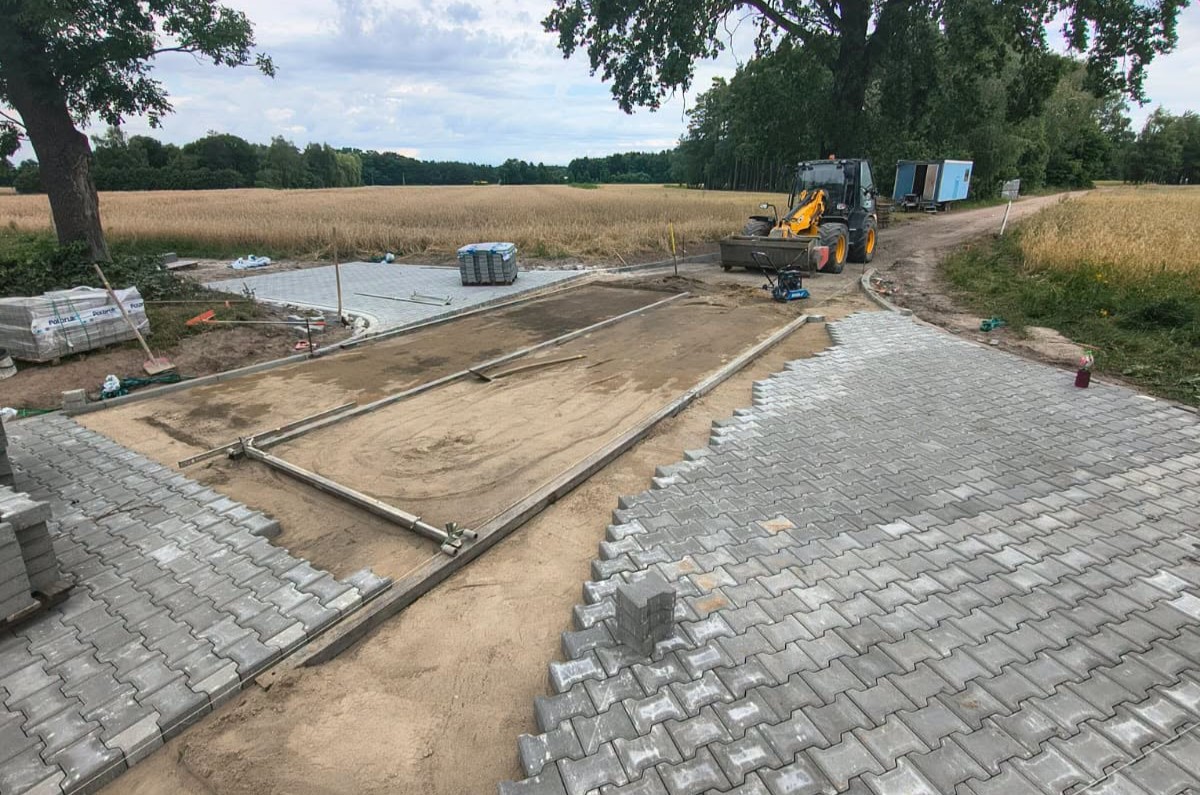 Stary Tomyśl z nowymi drogami. Ruszyła kolejna inwestycja gminy
