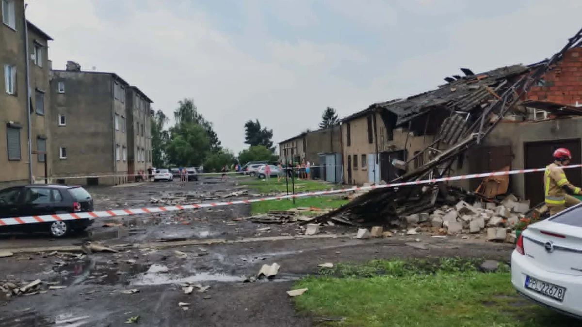 Strażacy usuwają skutki burzy
