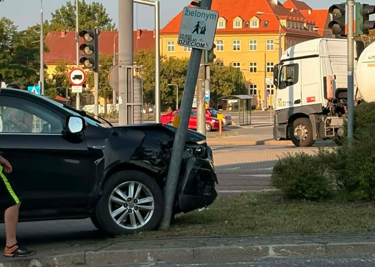 Światła na Rondzie Santockim już działają