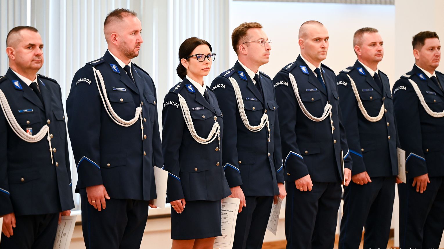 Święto Policji w Krośnie. Awanse, odznaczenia i wyróżnienia dla funkcjonariuszy