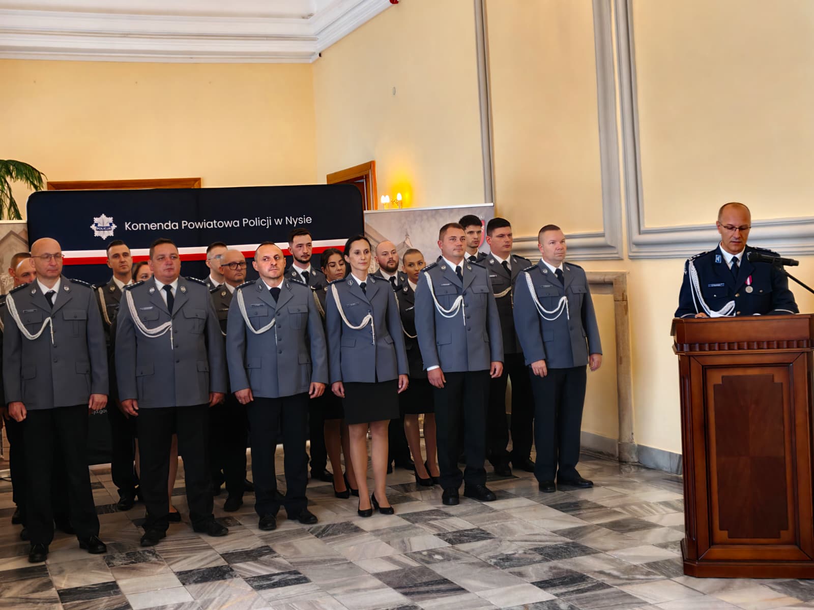 Święto Policji w Nysie: awanse, mianowania i wyróżnienia dla funkcjonariuszy