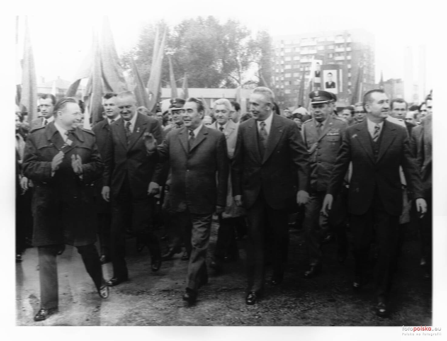Sosnowiec. Pomnik Czynu Rewolucyjnego. Wizyta Leoinda Breżniewa. Obok premier PRL Piotr Jaroszewicz, I Sekretarz KC PZPR Edward Gierek i Sekretarz KW PZPR w Katowicach Zdzisław Grudzień. 20 lipca 1974.