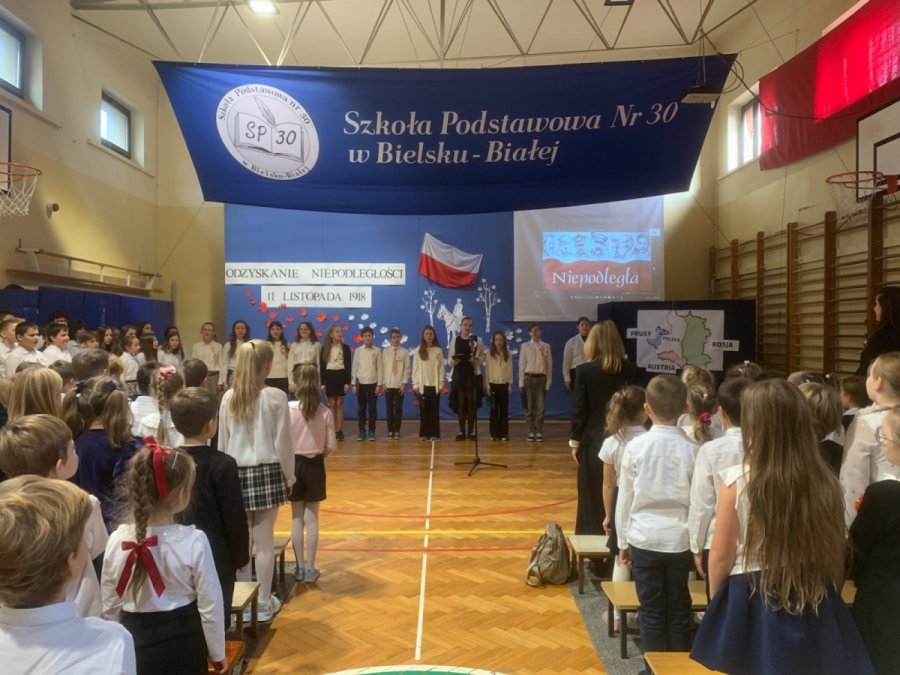 Szkoła w Komorowicach będzie miała patrona? To powrót do wieloletniej tradycji szkoły