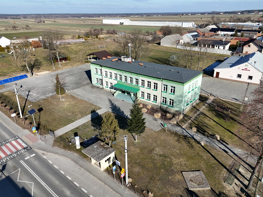 Szkoła w Mieleszynie pozostaje otwarta. Minister Edukacji zablokował jej likwidację