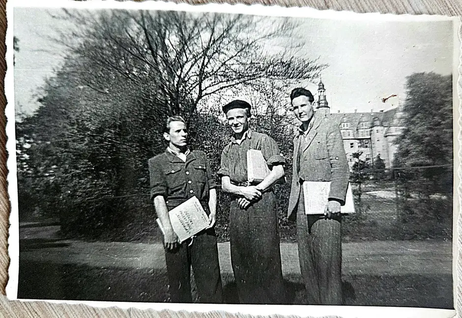 Tajemnicza fotografia z 1952 roku. Nieznana karta z historii oleśnickiego zamku