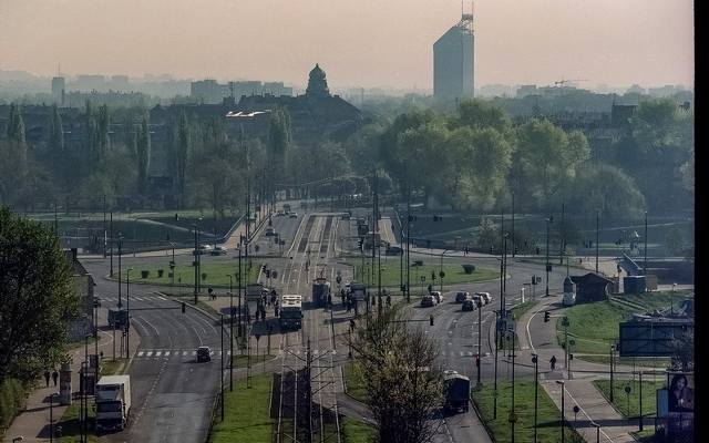 Tak wyglądał Kraków, gdy Jacek Majchrowski wygrywał pierwsze wybory. Rok 2002. Miasto wyglądało zupełnie inaczej