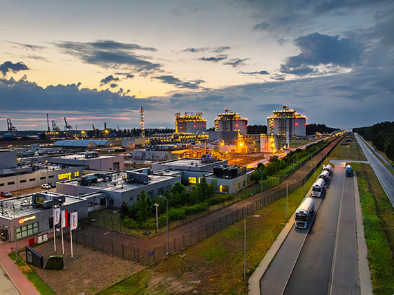 Terminal LNG w Świnoujściu z nowym stanowiskiem załadunkowym
