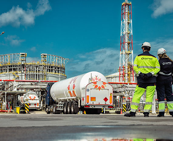 Terminal LNG w Świnoujściu z nowym stanowiskiem załadunkowym