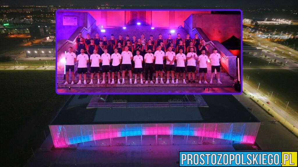 Tłumy kibiców na prezentacji Odry Opole. Klub pokazał nowe koszulki i drużynę na sezon 2026/27