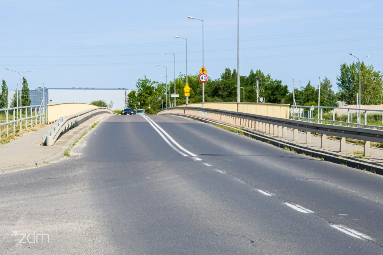 To nie ułatwi objazdu remontowanego węzła Poznań-Krzesiny. ZDM rusza z remontem wiaduktu nad A2