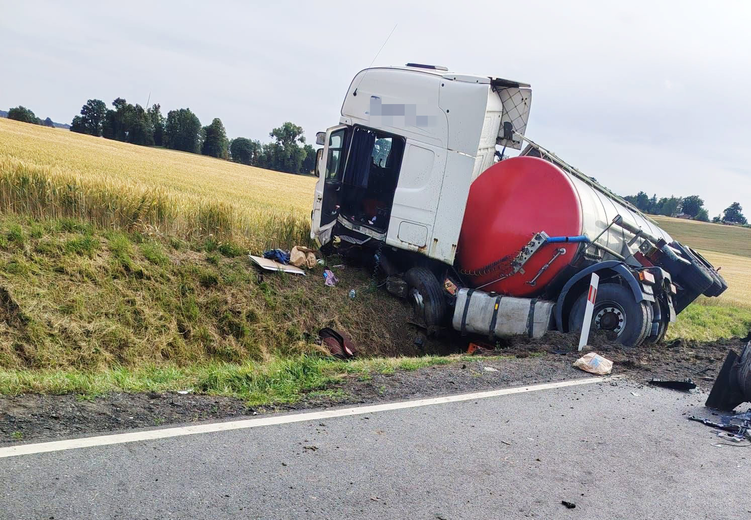 Tragiczny wypadek na DK16 pod Iławą. Jedna osoba nie żyje
