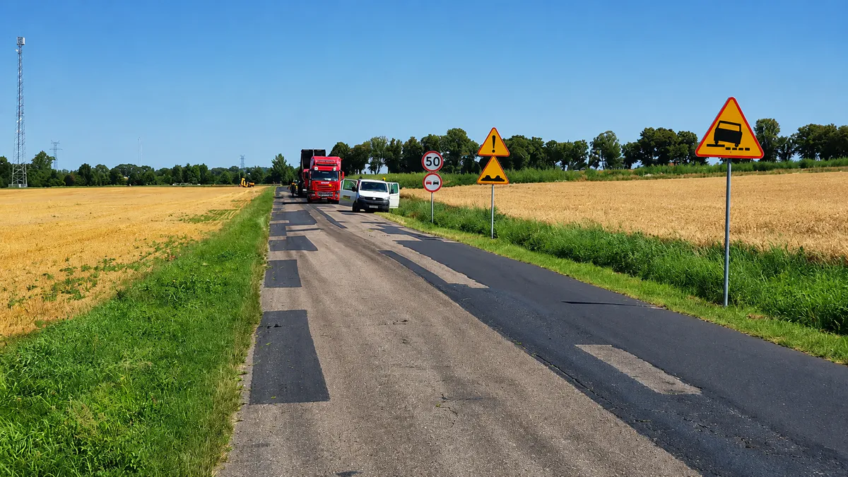 Powiat Pilski remontuje drogę Zelgniewo - Śmiłowo