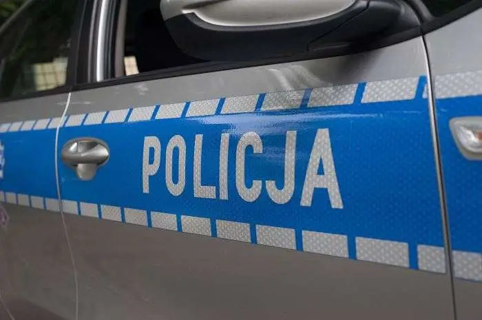 Trzy osoby po alkoholu na rowerach i hulajnogach. Jedna miała 1 promil