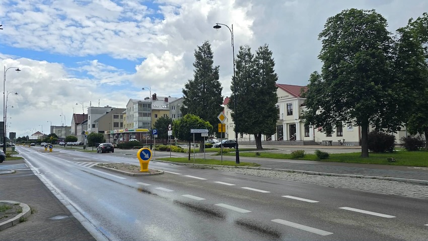 Ulewny deszcz i silny wiatr. Nadciągają burze nad powiat wysokomazowiecki