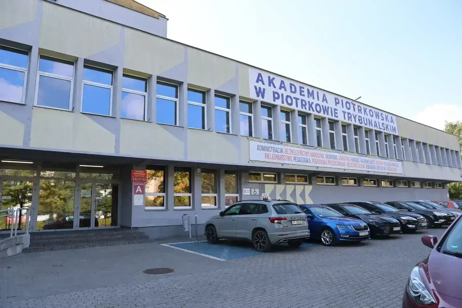 Umorzenie dochodzenia ws. byłego prorektora. Akademia złożyła zażalenie