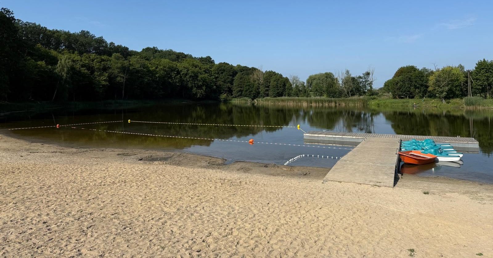 Upały? Ochłoda czeka nad jeziorem Bratoszewo